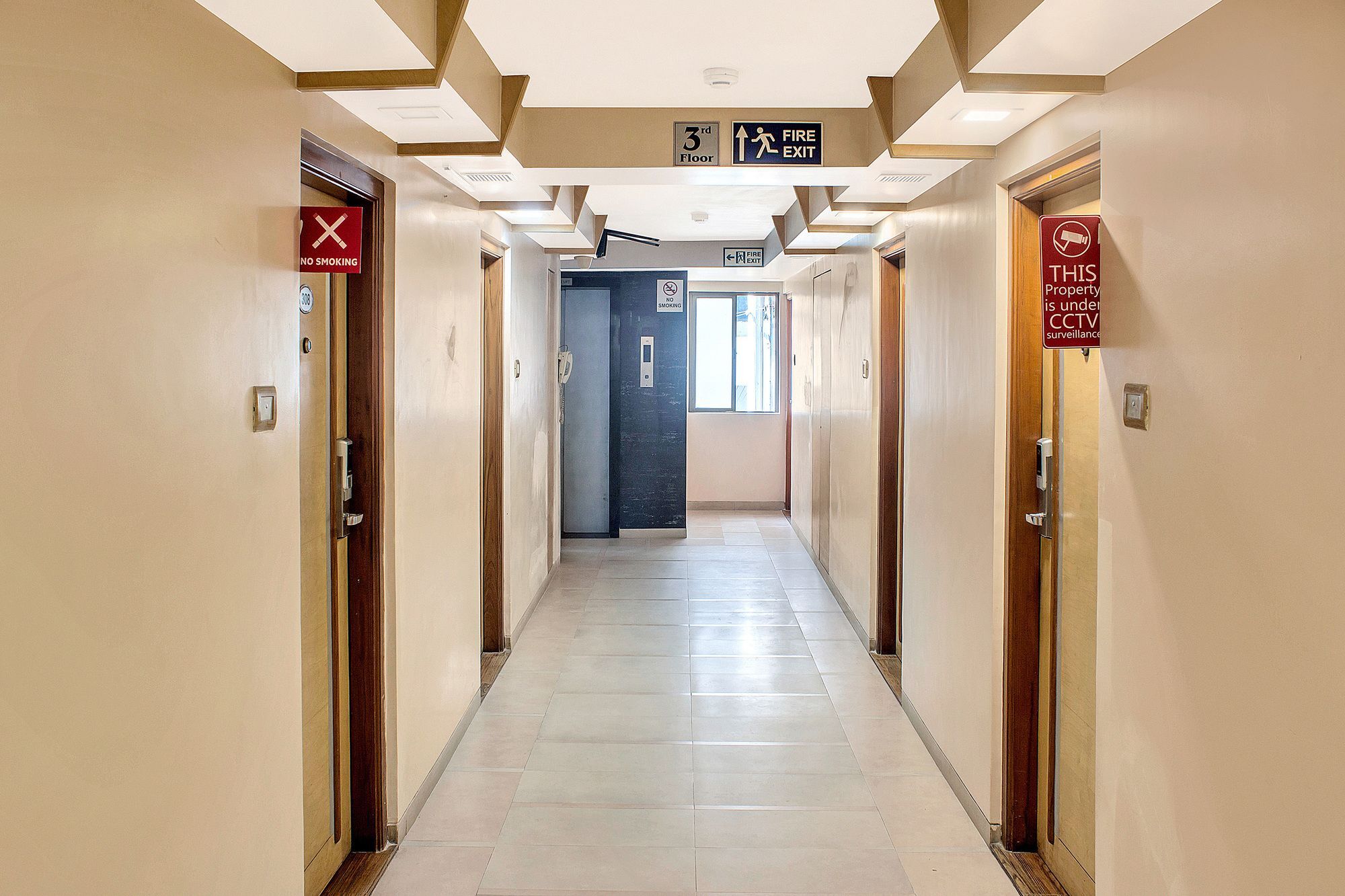 Oyo 11089 Hotel Deccan 8 Пюн Екстериор снимка