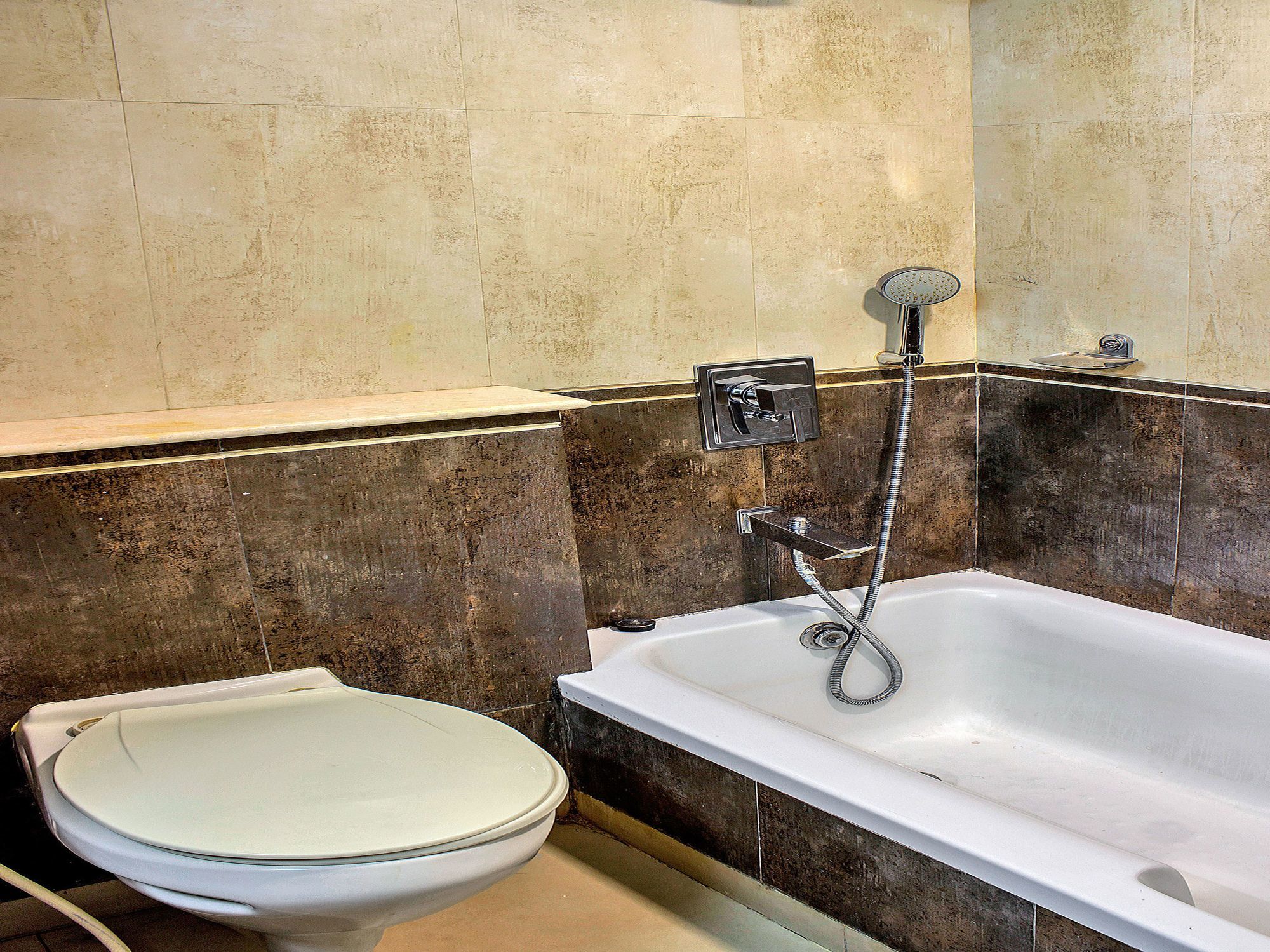 Oyo 11089 Hotel Deccan 8 Пюн Екстериор снимка